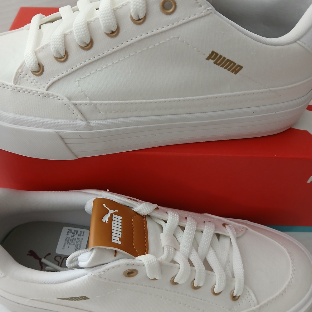 Puma White Low-Top Sneakers with Gold Accents - Picture 4 of 14